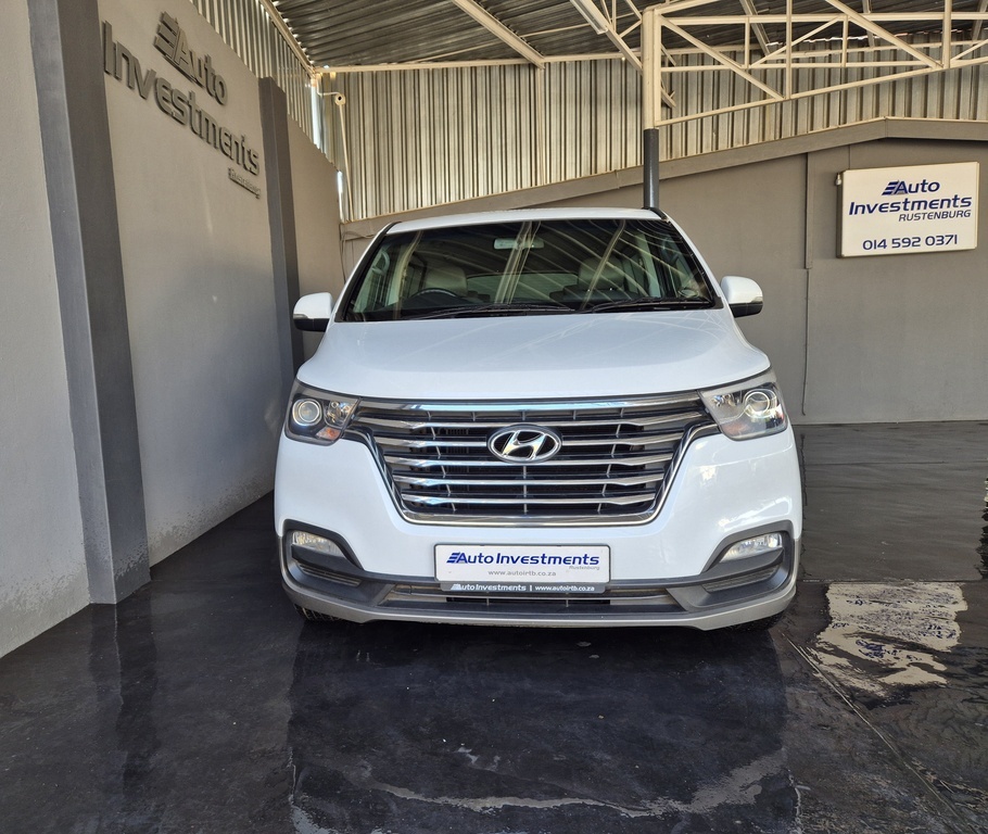 HYUNDAI H-1 H-1 2.5 CRDI A/T/ 2.5 ELITE A/T