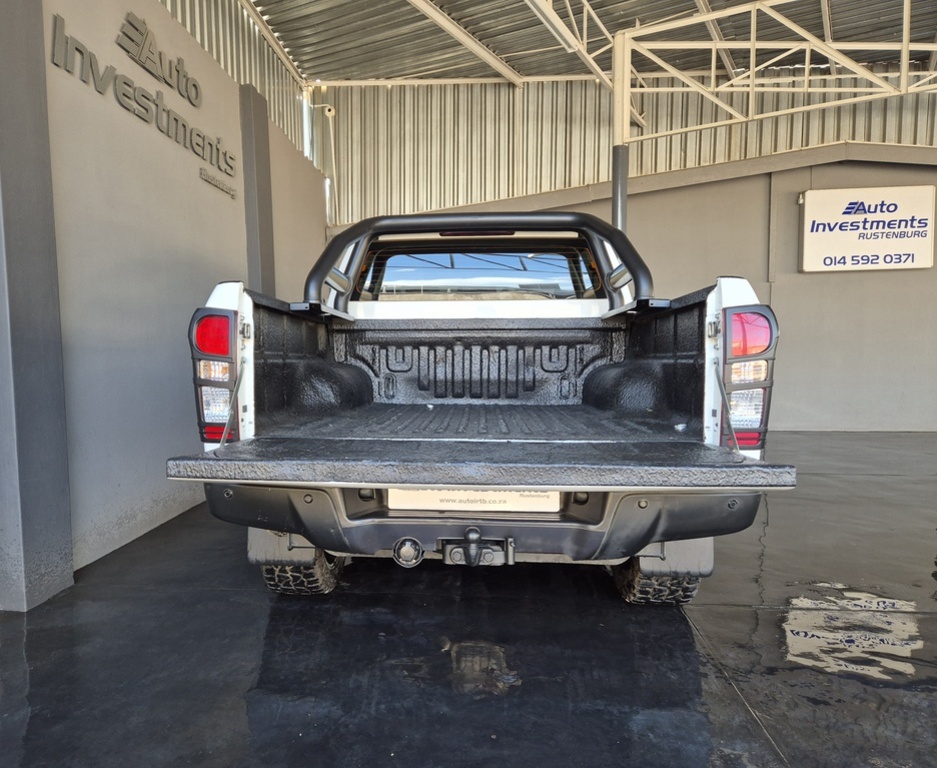 ISUZU KB KB 300 D-TEQ LX STANDARD A/T P/U D/C