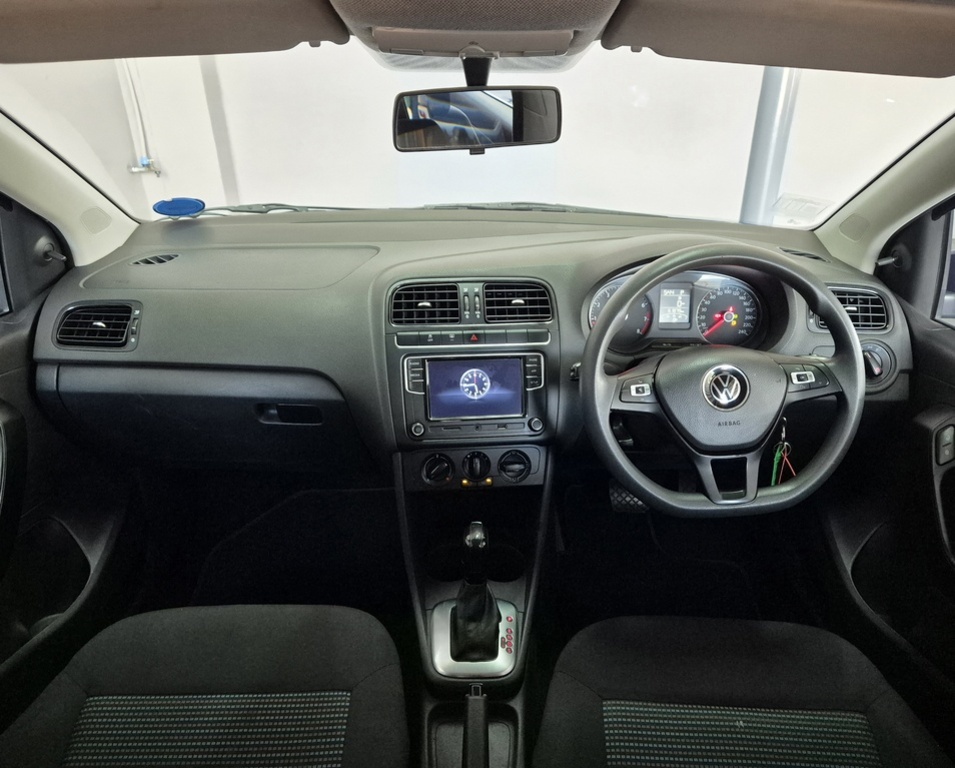 VOLKSWAGEN POLO VIVO POLO VIVO 1.6 COMFORTLINE TIP (5DR) - 11