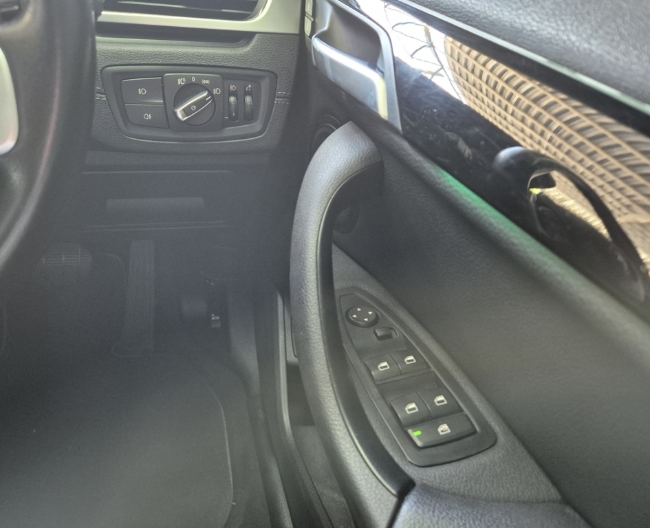 BMW X1 X1 sDRIVE18i A/T (F48) - 10