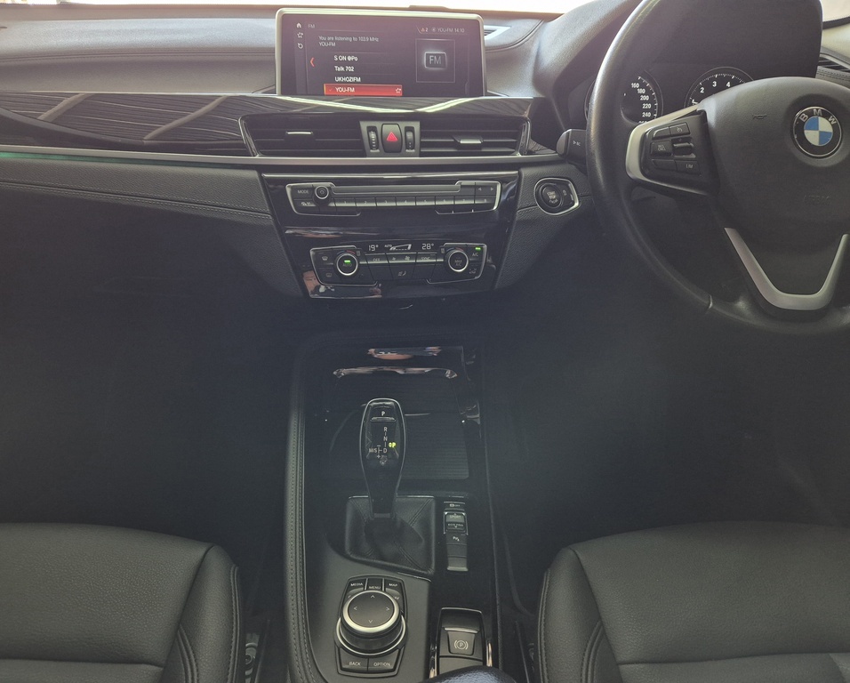 BMW X1 X1 sDRIVE18i A/T (F48) - 8