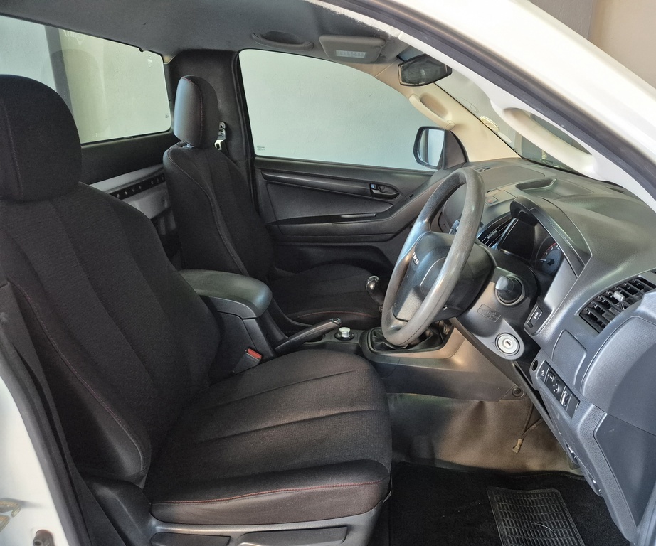 ISUZU D-MAX D-MAX 250 HO HI-RIDE 4X4 S/C P/U