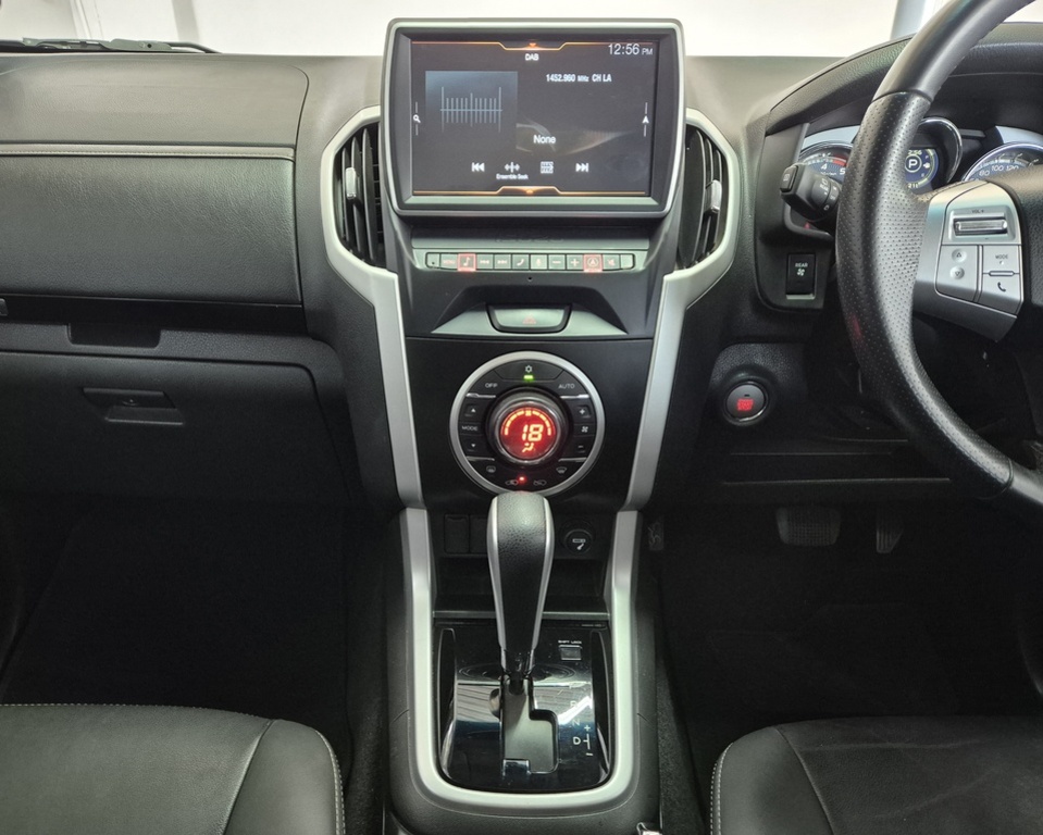 ISUZU MU-X MU-X 3.0D A/T