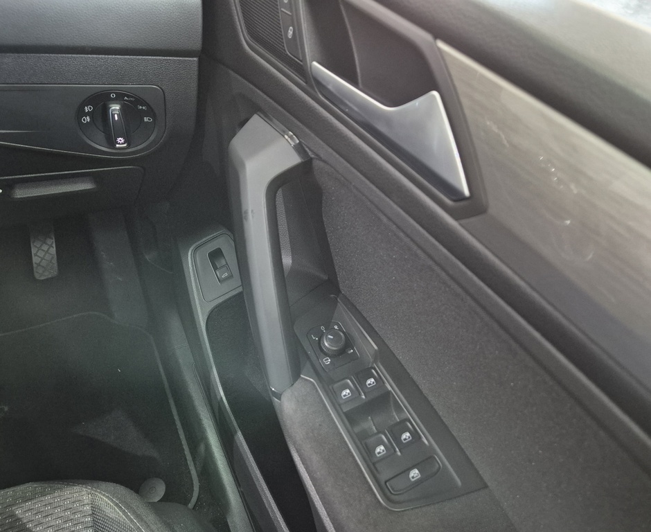 VOLKSWAGEN TIGUAN TIGUAN ALLSPACE 1.4 TSI C/LINE DSG (110KW)