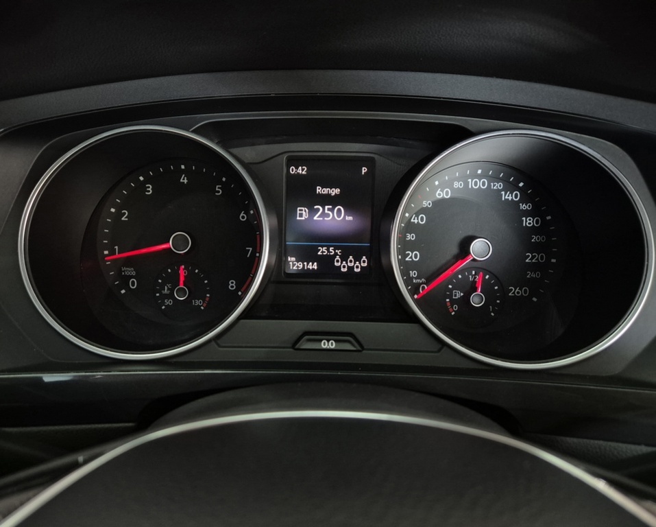 VOLKSWAGEN TIGUAN TIGUAN ALLSPACE 1.4 TSI C/LINE DSG (110KW)