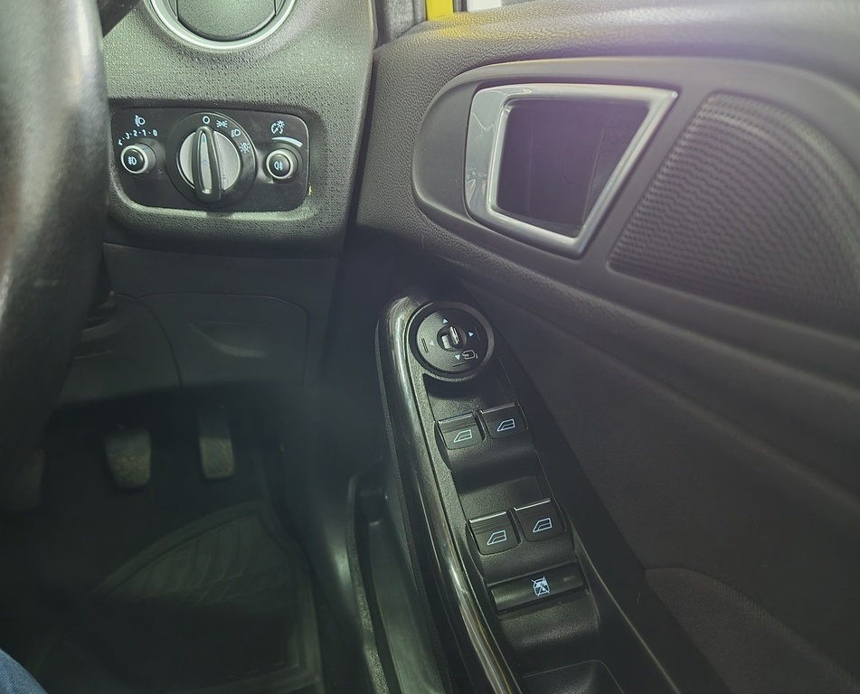 FORD FIESTA FIESTA 1.0 ECOBOOST TITANIUM 5DR