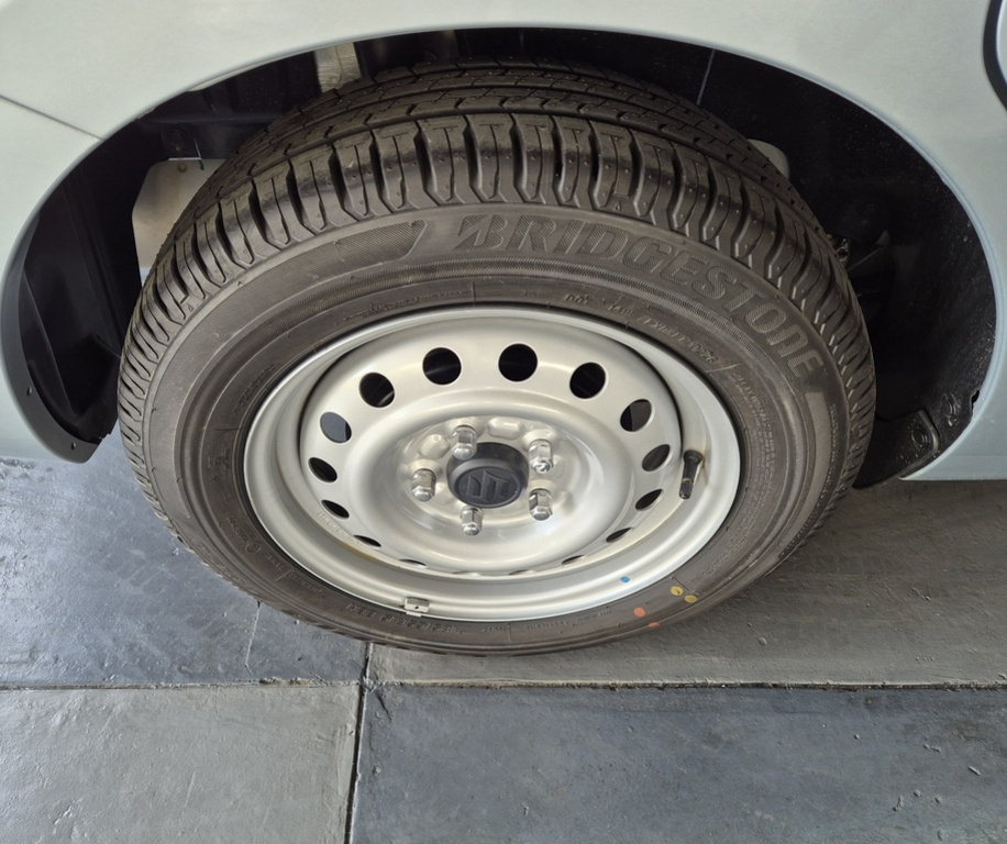 SUZUKI ERTIGA ERTIGA 1.5 GA - 18