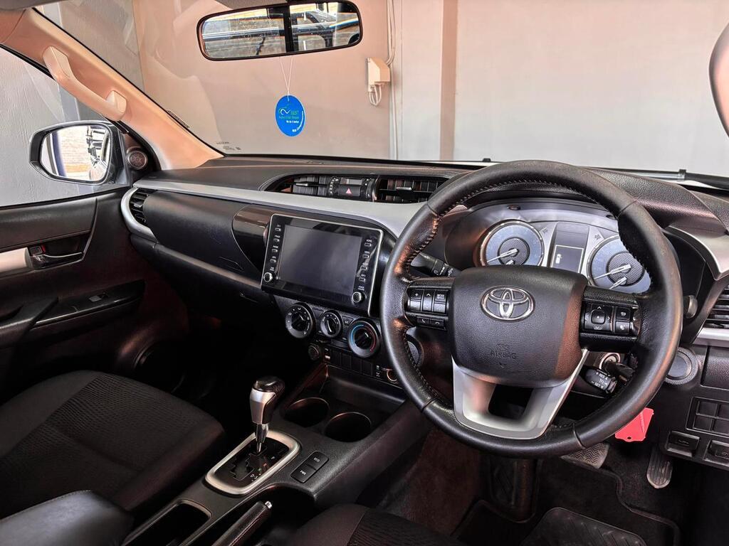 TOYOTA HILUX HILUX 2.8 GD-6 RB RAIDER A/T P/U S/C - 10