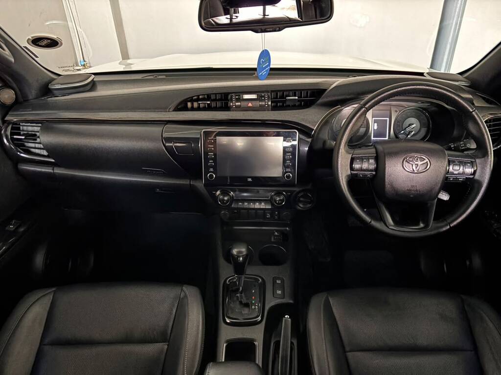 TOYOTA HILUX HILUX 2.8 GD-6 RB LEGEND 4X4 A/T P/U D/C
