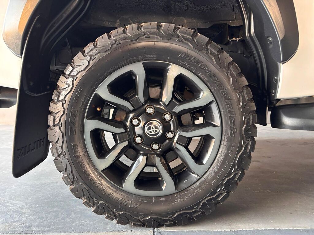 TOYOTA HILUX HILUX 2.8 GD-6 RB LEGEND 4X4 A/T P/U D/C