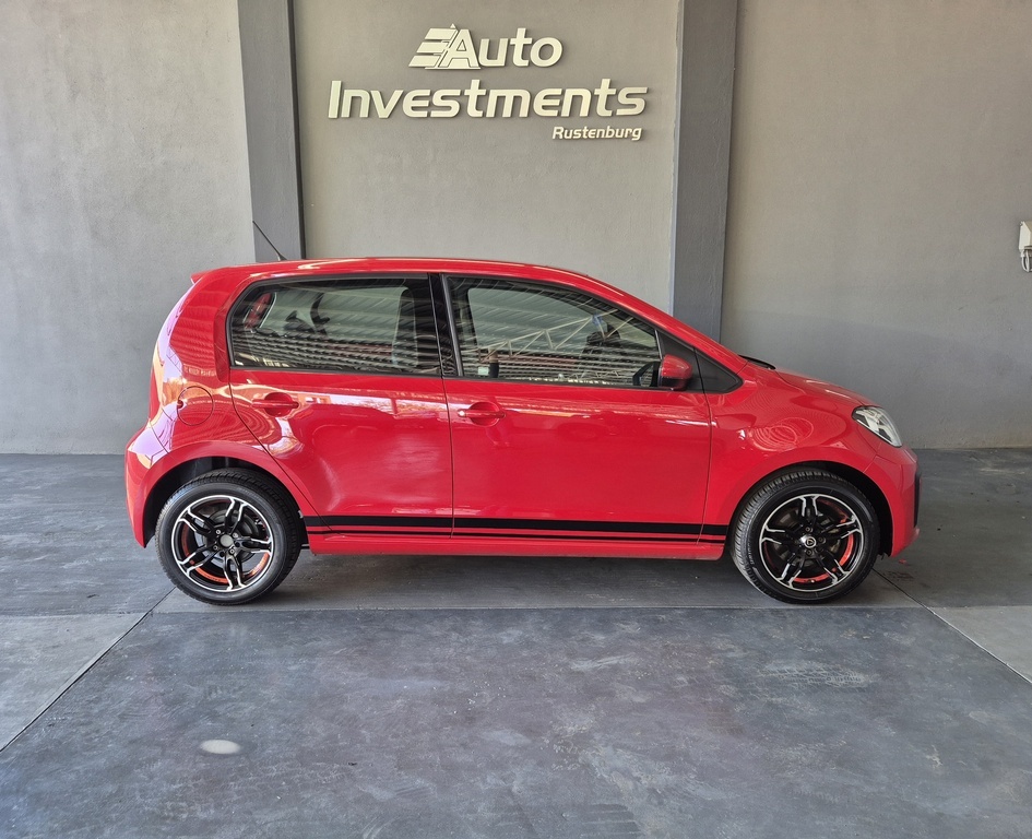 VOLKSWAGEN UP MOVE UP! 1.0 5DR - 4