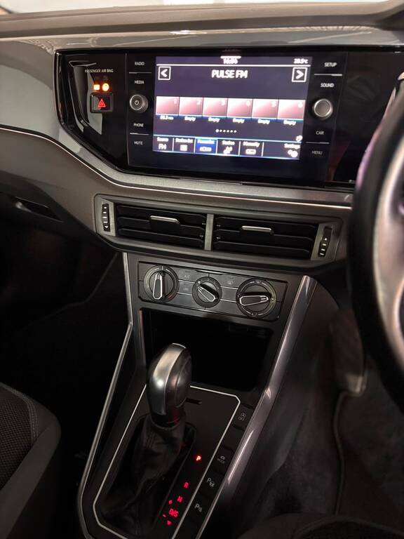 VOLKSWAGEN POLO POLO 1.0 TSI HIGHLINE DSG (85KW) - 12