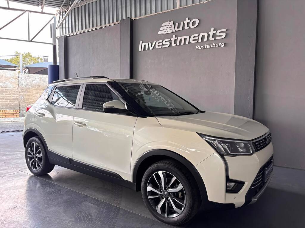 MAHINDRA XUV300 XUV300 1.5D (W8) - 2