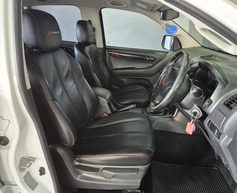 ISUZU KB KB 250 D-TEQ HO X-RIDER P/U D/C - 8