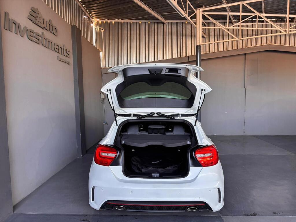 MERCEDES-BENZ A CLASS A 250 SPORT A/T - 20