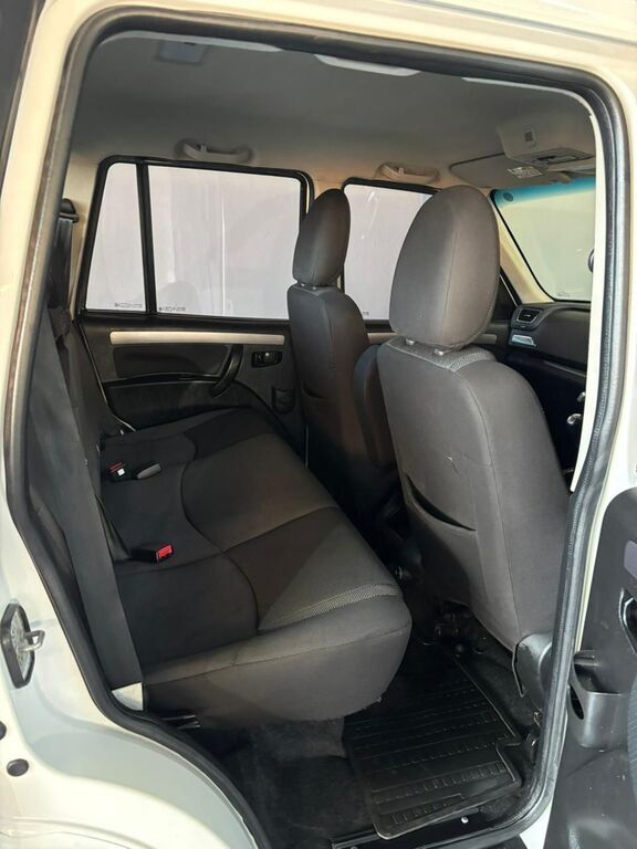 MAHINDRA SCORPIO PIK UP 2.2 mHAWK S10 P/U D/C - 10