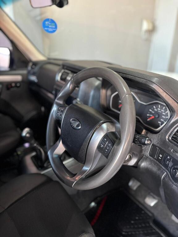 MAHINDRA SCORPIO PIK UP 2.2 mHAWK S10 P/U D/C - 11