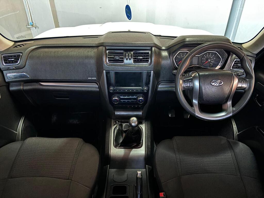 MAHINDRA SCORPIO PIK UP 2.2 mHAWK S10 P/U D/C - 12