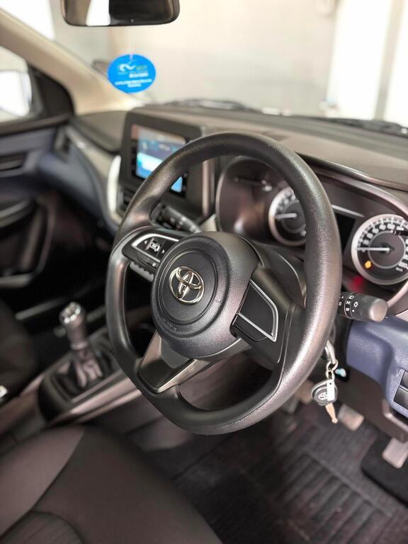 TOYOTA STARLET STARLET 1.5 Xs - 10