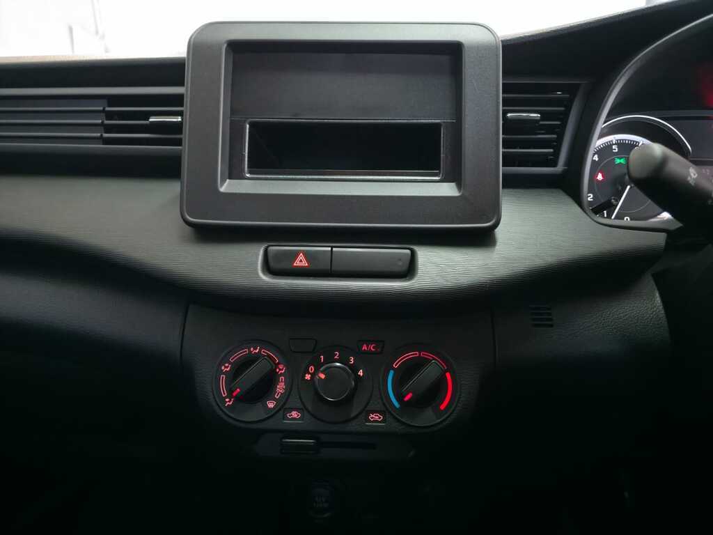 SUZUKI ERTIGA ERTIGA 1.5 GA - 16