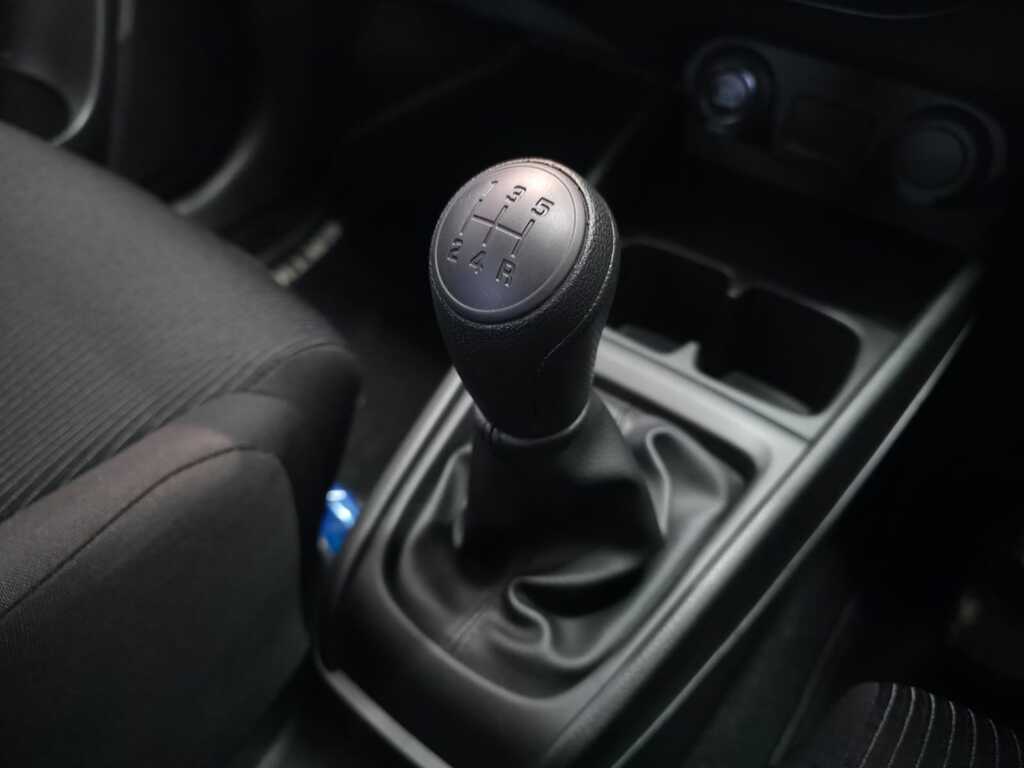 SUZUKI ERTIGA ERTIGA 1.5 GA - 17