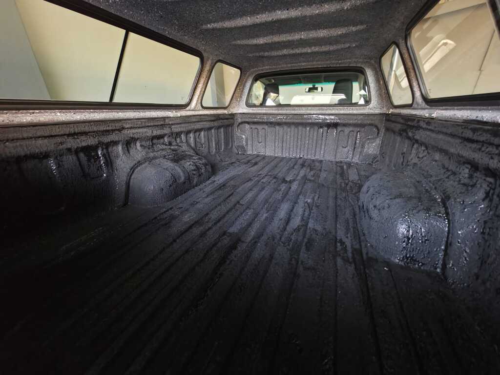 TOYOTA HILUX HILUX 2.0 VVTi A/C P/U S/C - 11