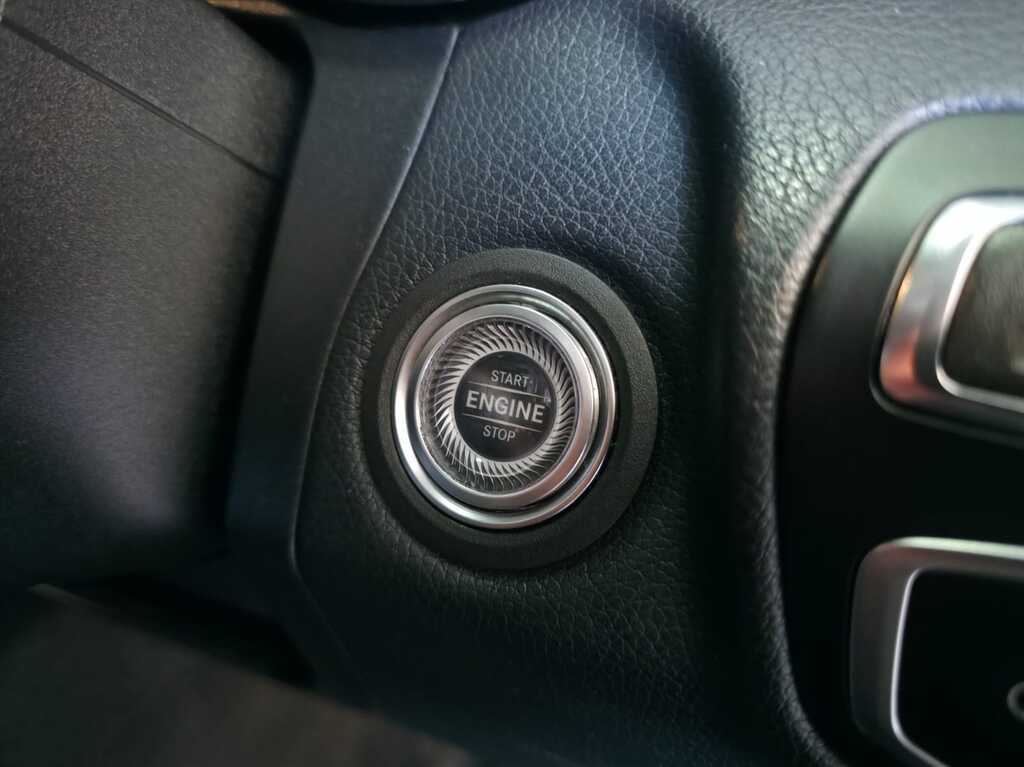 MERCEDES-BENZ C CLASS C200 A/T - 16