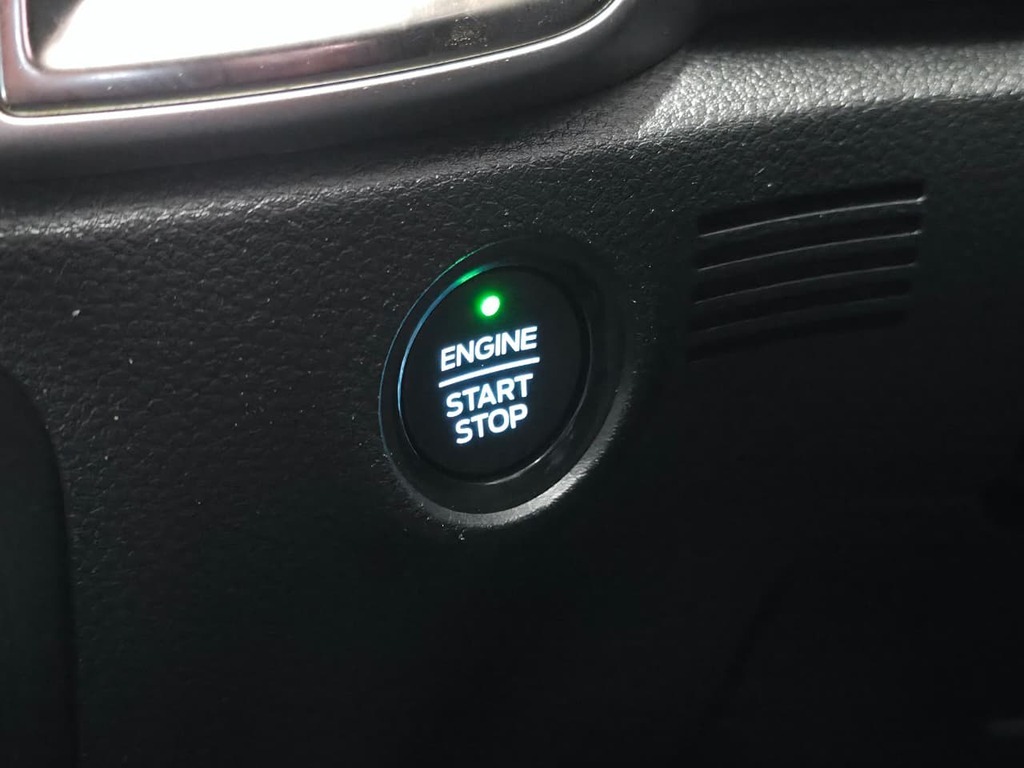 FORD EVEREST EVEREST 2.0D BI-TURBO 4X4 A/T - 17