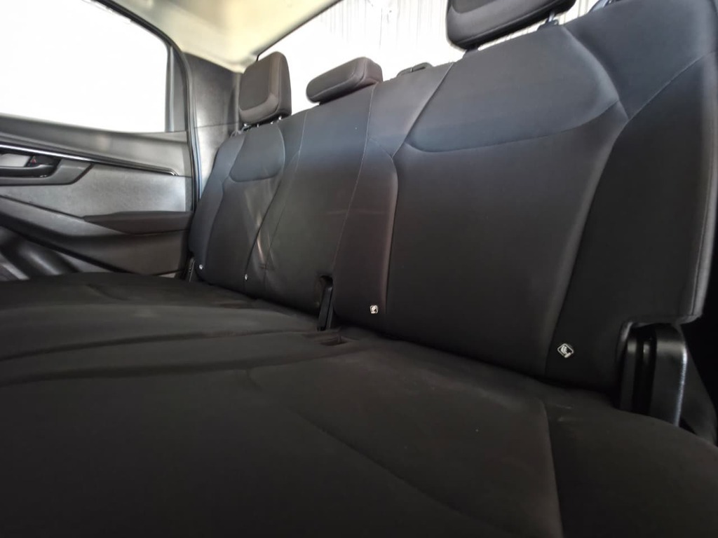 ISUZU D-MAX D-MAX 1.9 Ddi HR L A/T D/C P/U - 12