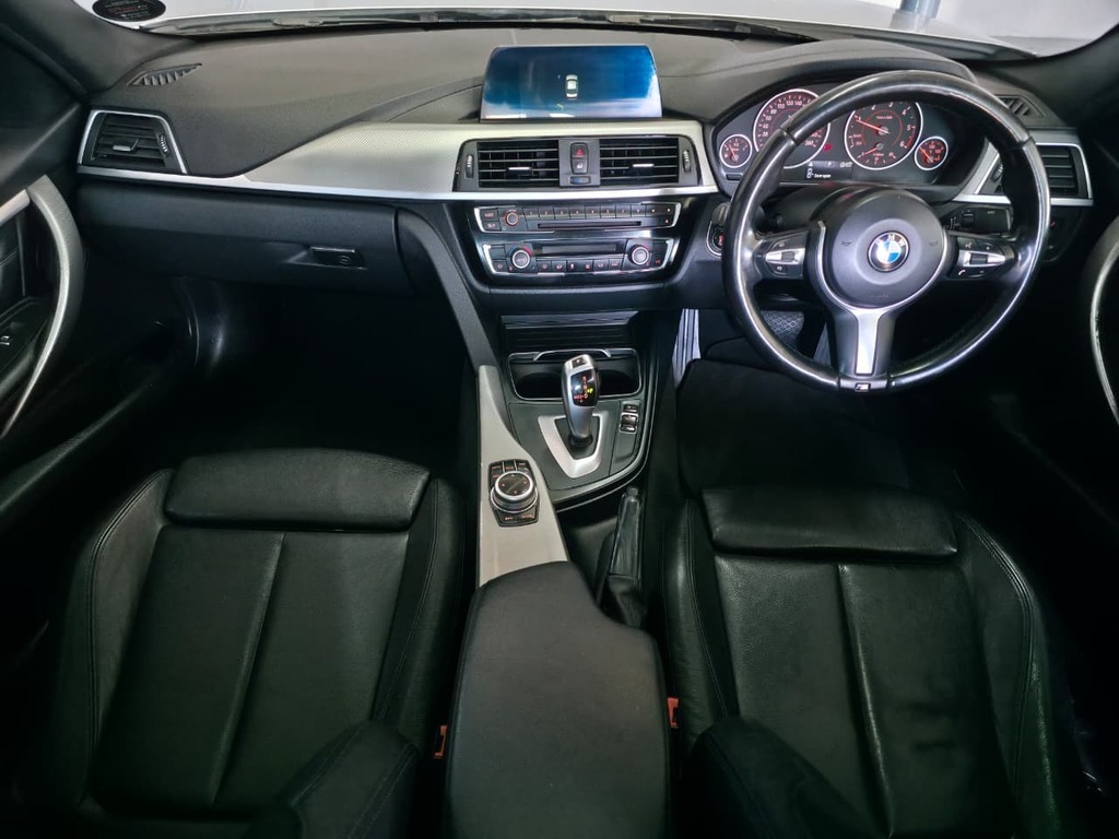 BMW 3 SERIES 320D M SPORT A/T (F30) - 11