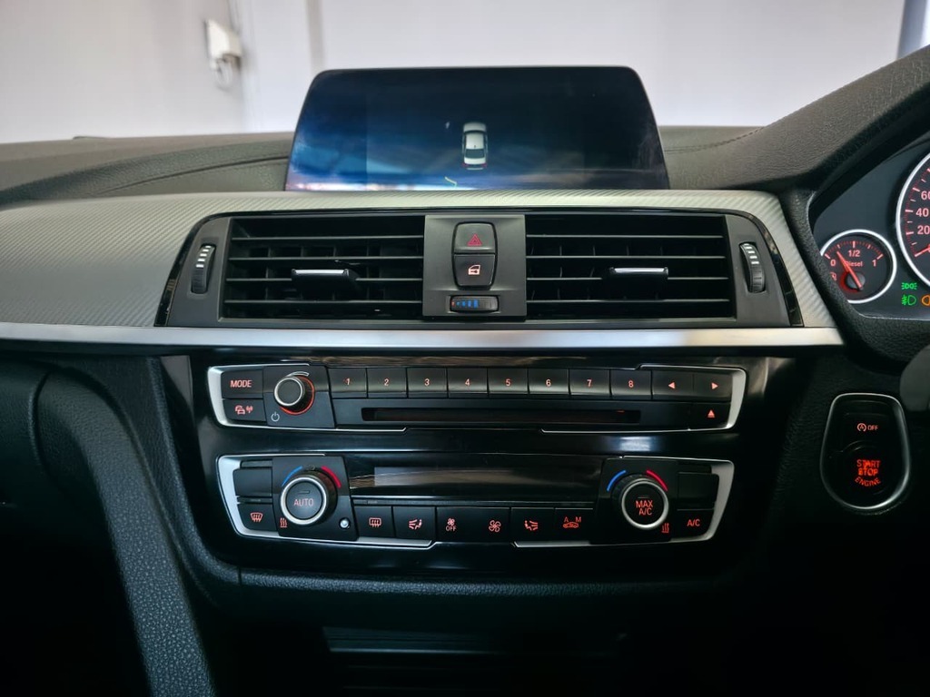 BMW 3 SERIES 320D M SPORT A/T (F30) - 15