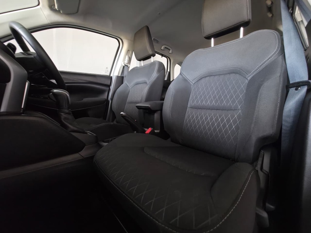 TOYOTA URBAN CRUISER URBAN CRUISER 1.5 XR A/T - 8