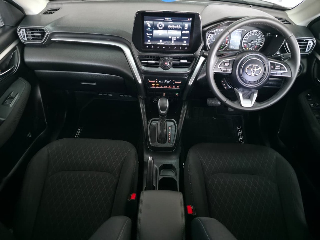 TOYOTA URBAN CRUISER URBAN CRUISER 1.5 XR A/T - 9