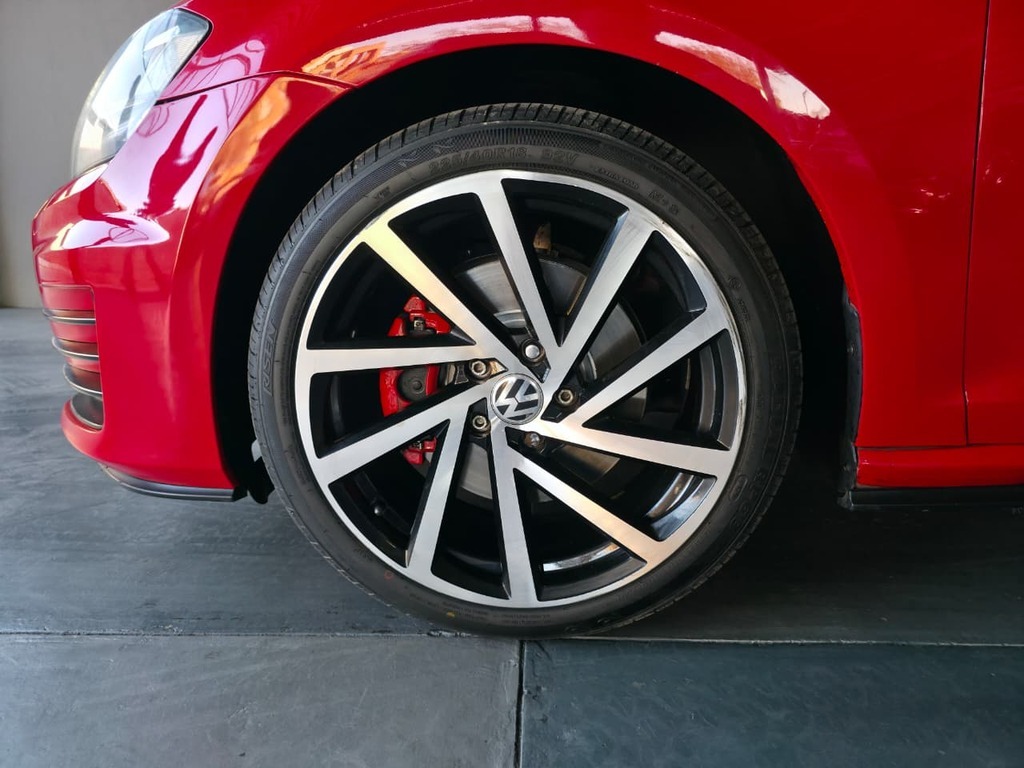 VOLKSWAGEN GOLF 7 GOLF VII GTi 2.0 TSI DSG - 9