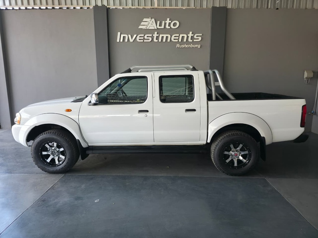 NISSAN HARDBODY HARDBODY NP300 2.4i 4X4 P/U D/C - 3