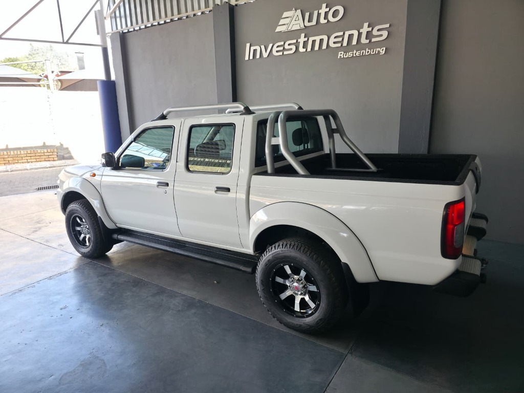 NISSAN HARDBODY HARDBODY NP300 2.4i 4X4 P/U D/C - 4
