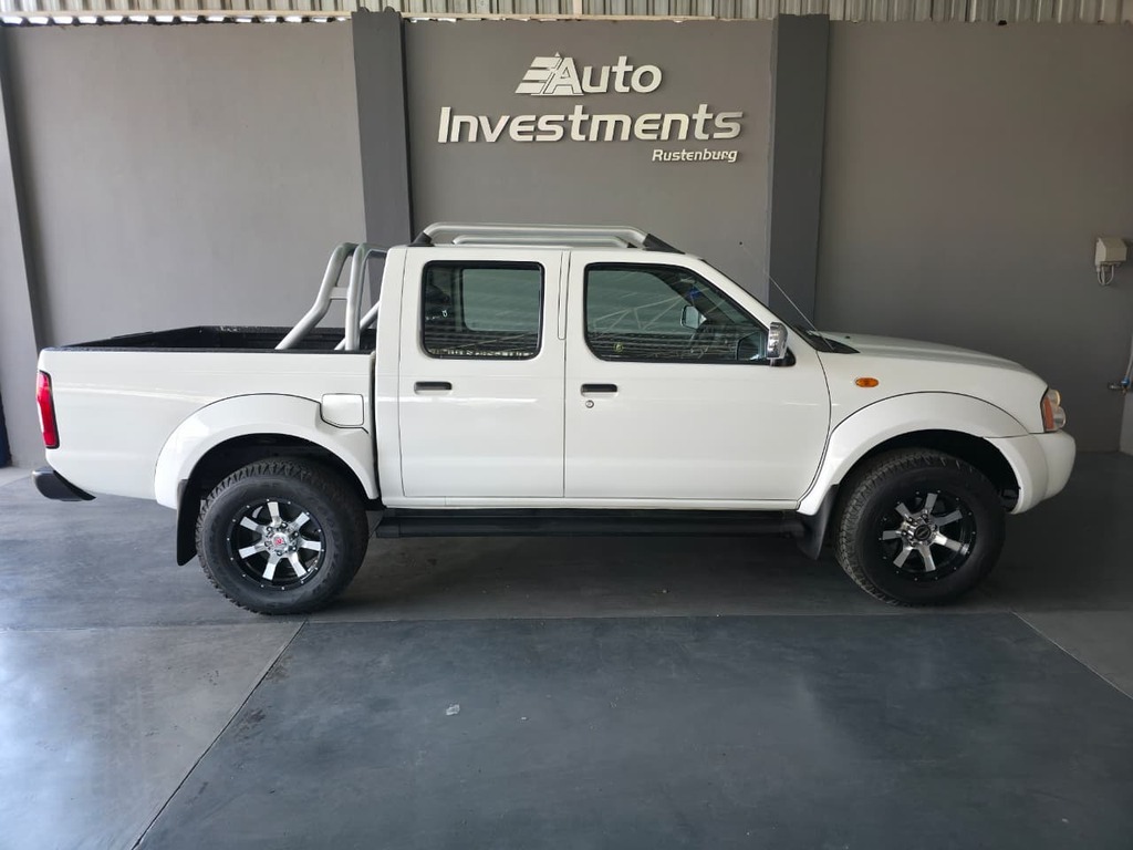 NISSAN HARDBODY HARDBODY NP300 2.4i 4X4 P/U D/C - 7