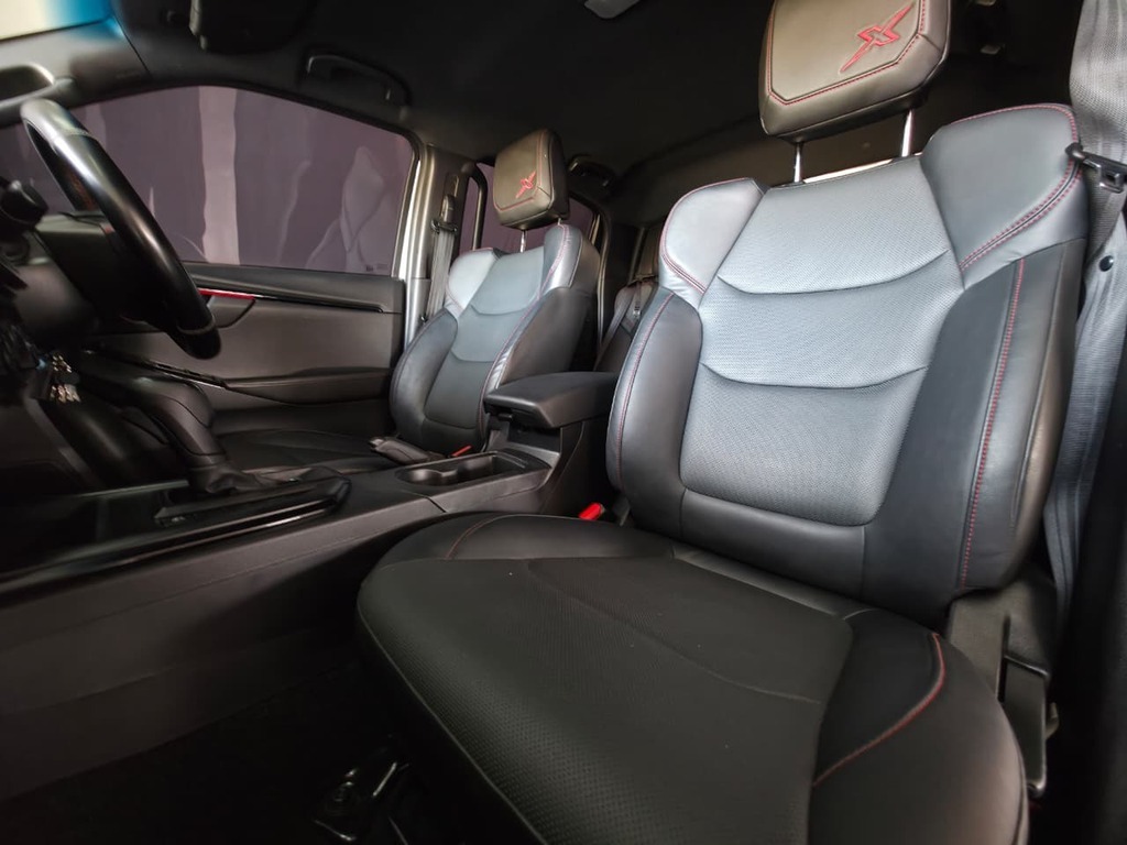 ISUZU D-MAX D-MAX 1.9 Ddi HR X-RIDER A/T D/C P/U - 10