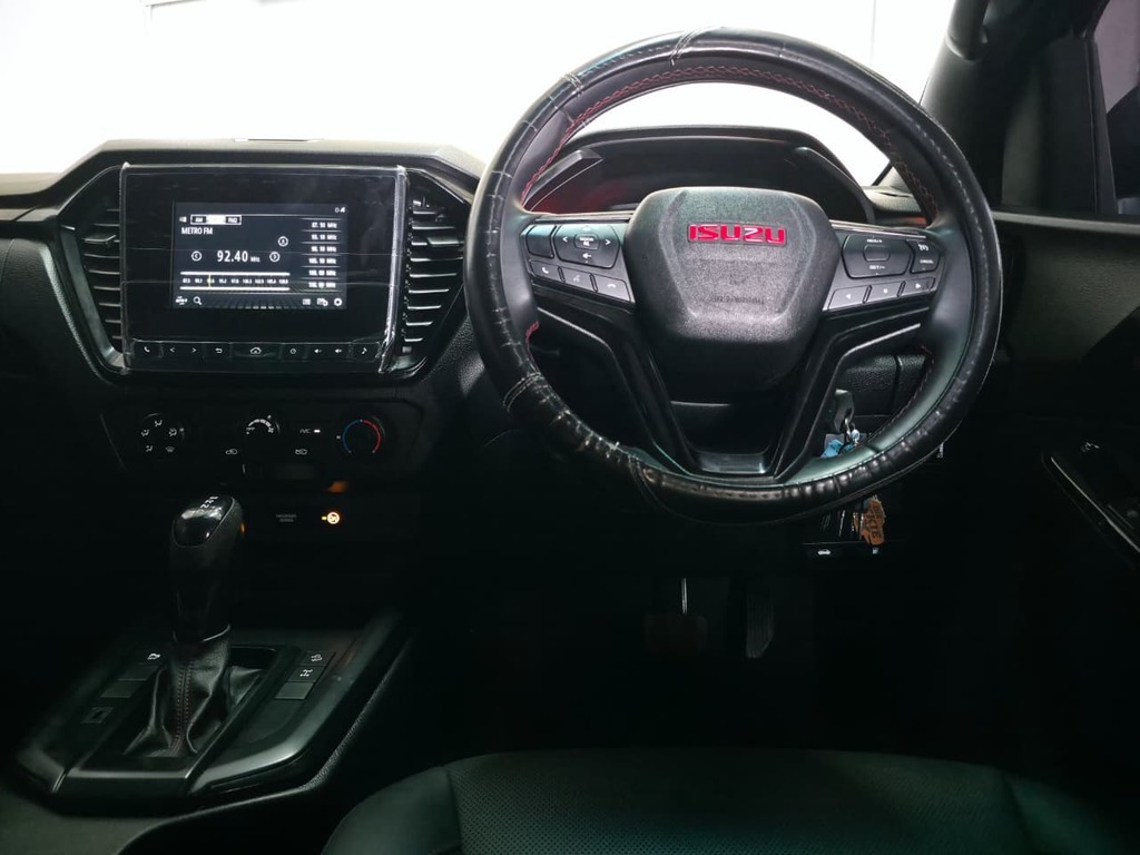ISUZU D-MAX D-MAX 1.9 Ddi HR X-RIDER A/T D/C P/U - 14