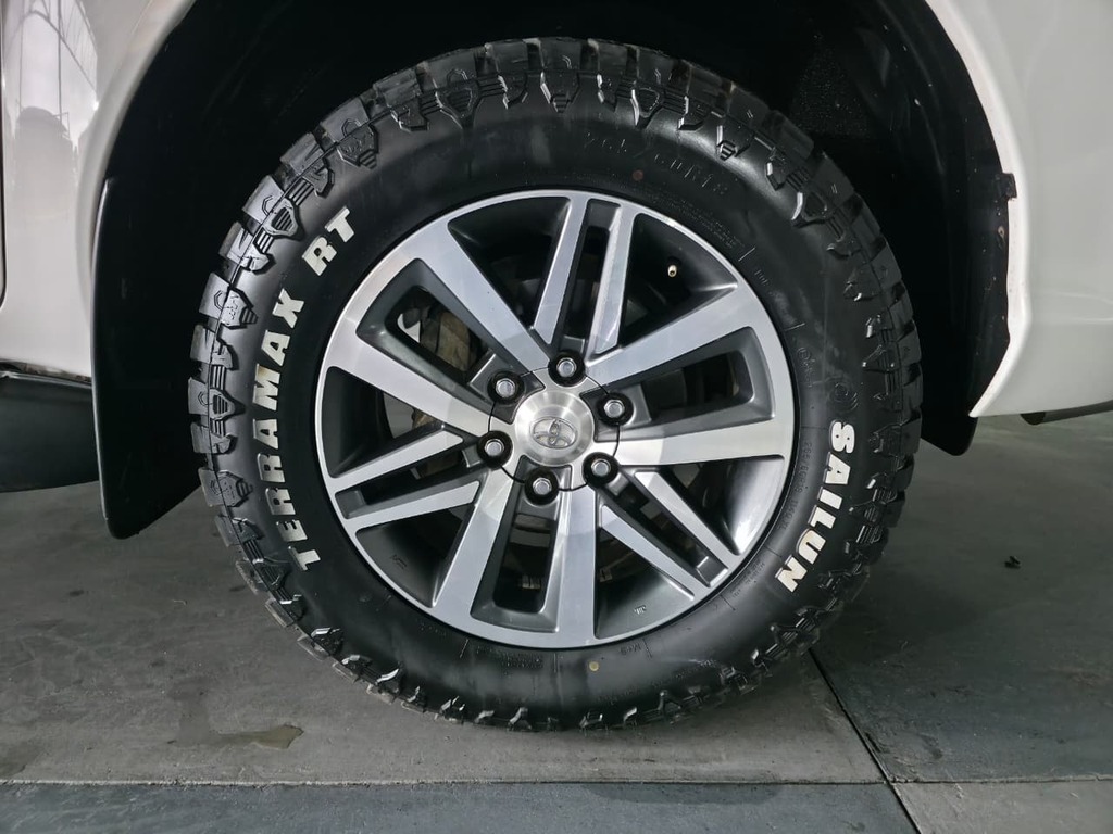 TOYOTA HILUX HILUX 2.8 GD-6 RB RAIDER A/T P/U S/C - 9