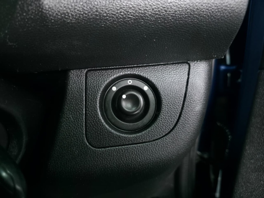 RENAULT KWID KWID 1.0 CLIMBER 5DR - 18