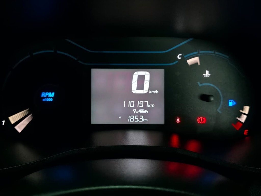 RENAULT KWID KWID 1.0 CLIMBER 5DR - 19
