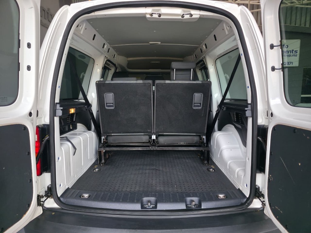 VOLKSWAGEN CADDY CADDY4 MAXI CREWBUS 2.0 TDi