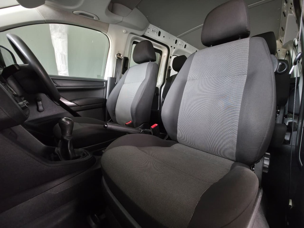 VOLKSWAGEN CADDY CADDY4 MAXI CREWBUS 2.0 TDi
