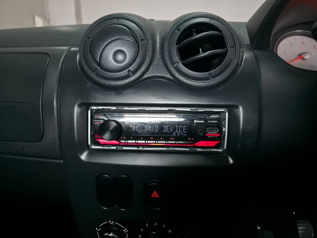 NISSAN NP200 NP200 1.6  A/C SAFETY PACK P/U S/C - 13