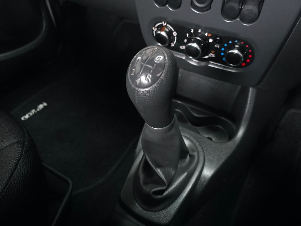 NISSAN NP200 NP200 1.6  A/C SAFETY PACK P/U S/C - 15