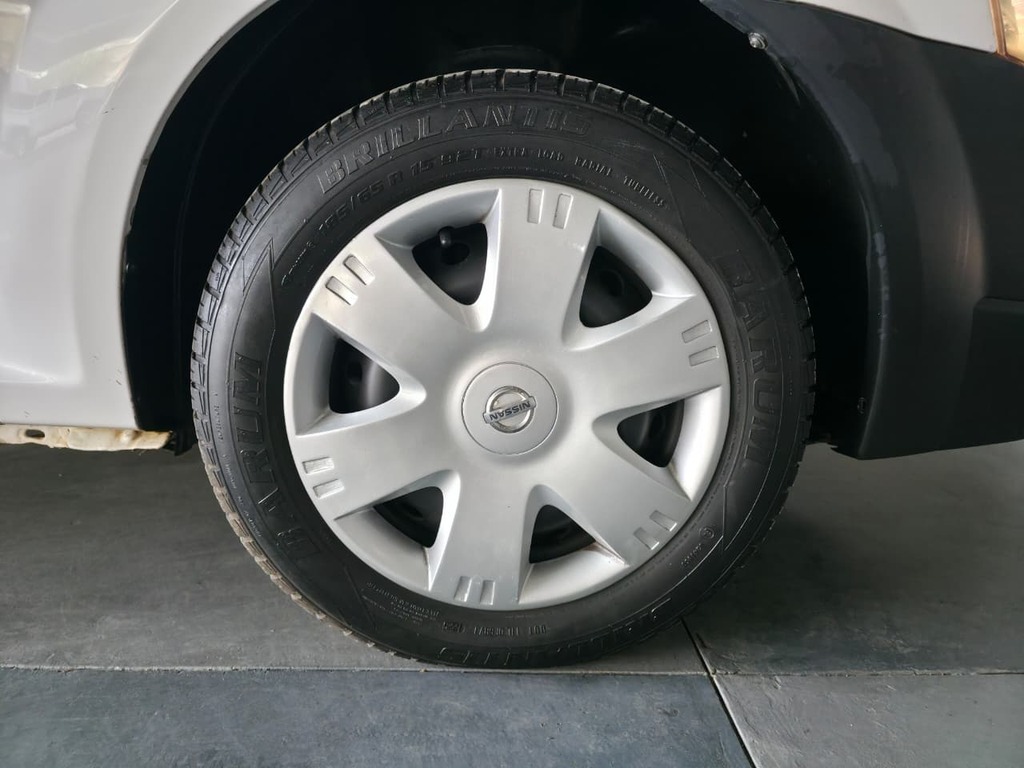 NISSAN NP200 NP200 1.6  A/C SAFETY PACK P/U S/C - 9