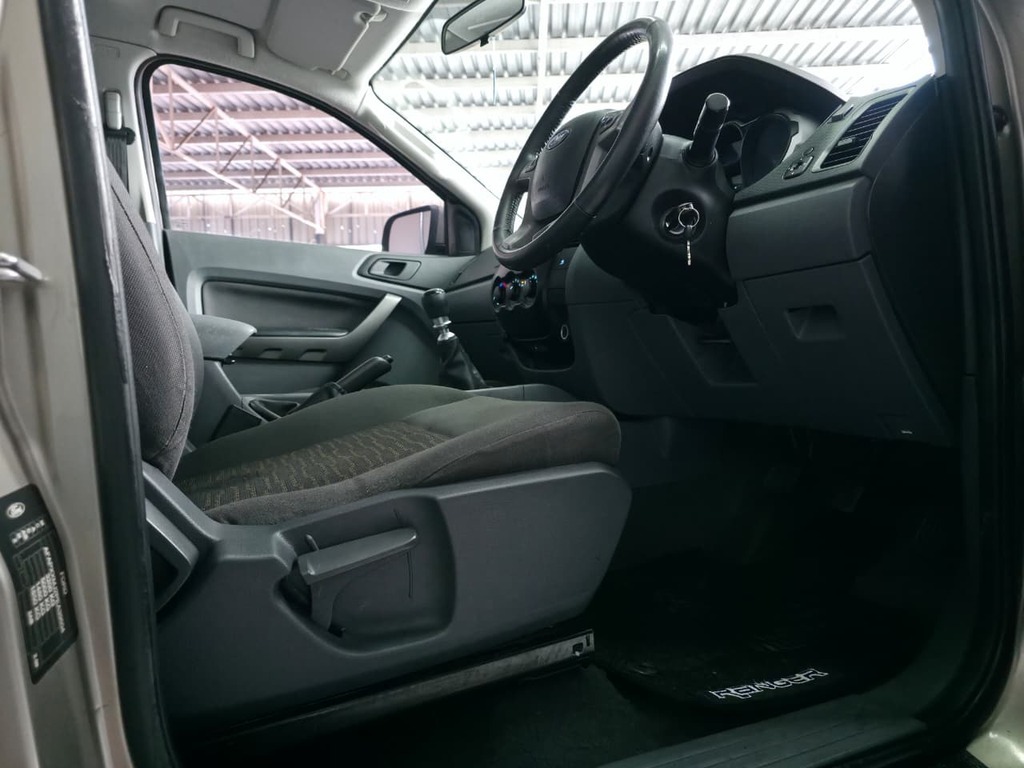 FORD RANGER RANGER 2.2TDCi XLS P/U D/C - 19