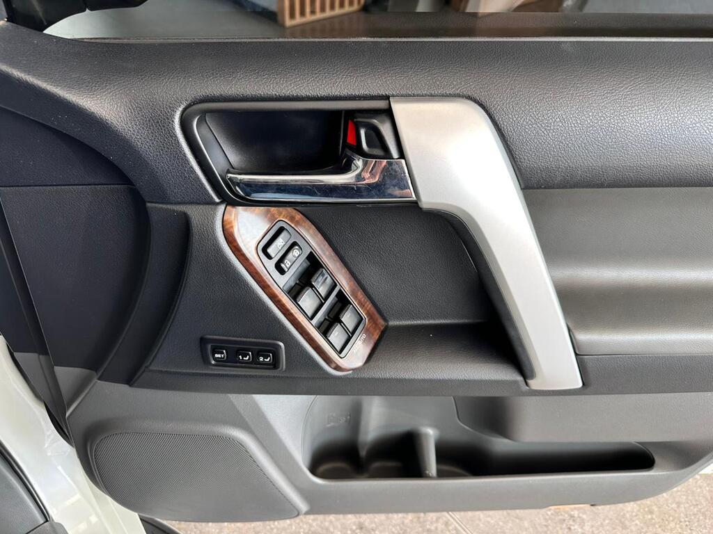 TOYOTA PRADO PRADO VX 3.0 TDi A/T