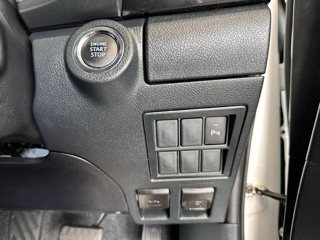 TOYOTA HILUX HILUX 2.8 GD-6 RB LEGEND A/T P/U E/CAB - 18